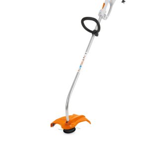STIHL FSE 60 električni trimer na beloj pozadini